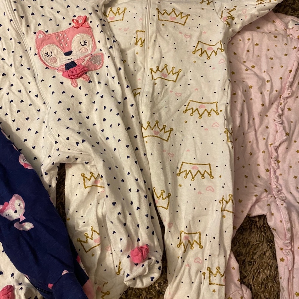 Baby pj’s - Picture 6 of 10